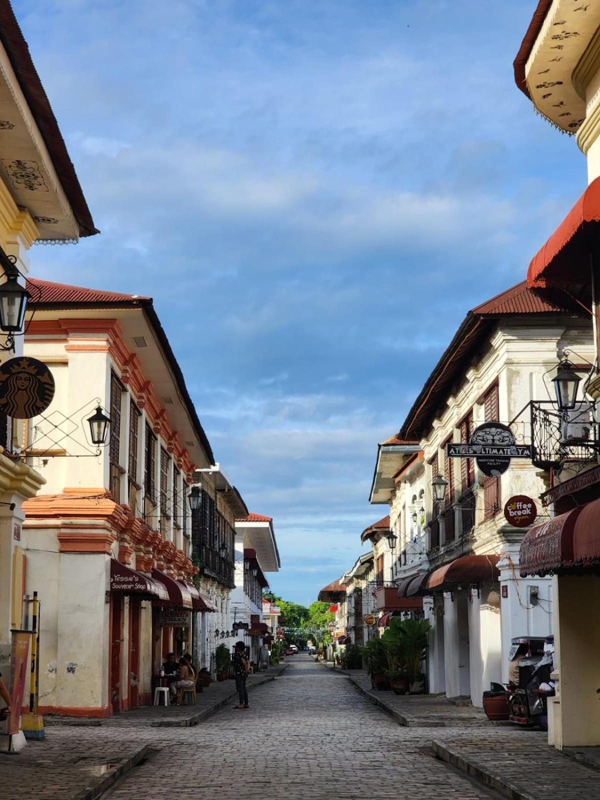 The Orange House - Vigan Villa Экстерьер фото